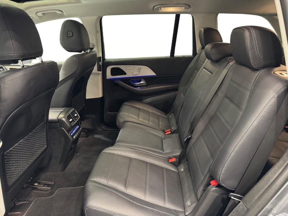 Mercedes-Benz GLS 400d 4MATIC AMG Line - foto 11