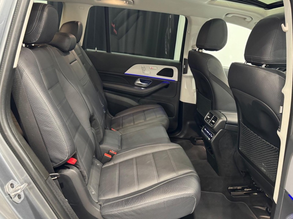 Mercedes-Benz GLS 400d 4MATIC AMG Line - foto 12