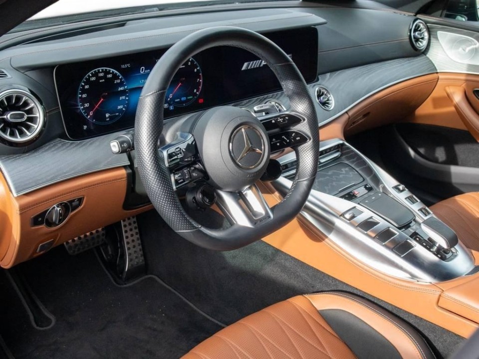 Mercedes-Benz AMG GT 53 4MATIC+ (5)