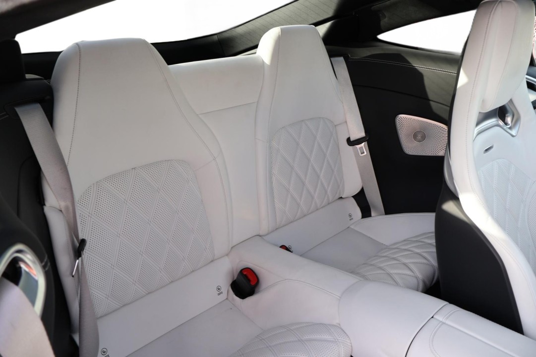 Mercedes-Benz AMG GT 63 4MATIC+ - foto 14