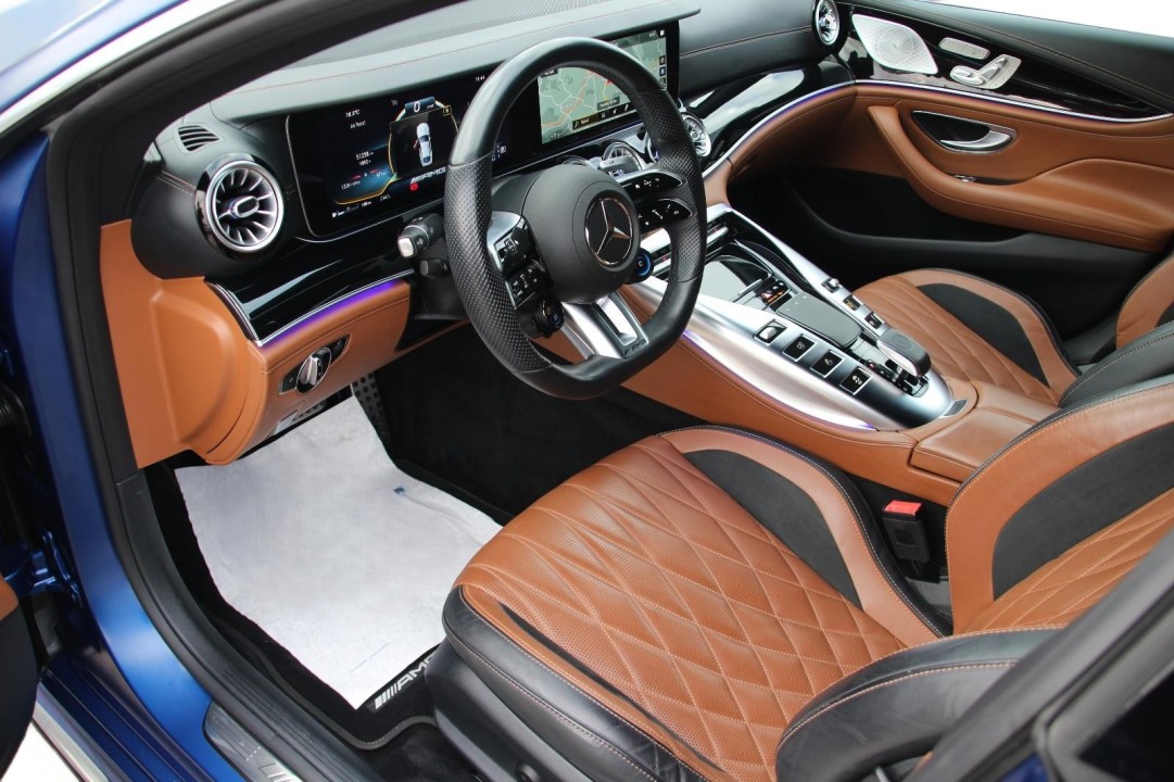 Mercedes-Benz AMG GT 53 4MATIC+ - foto 10