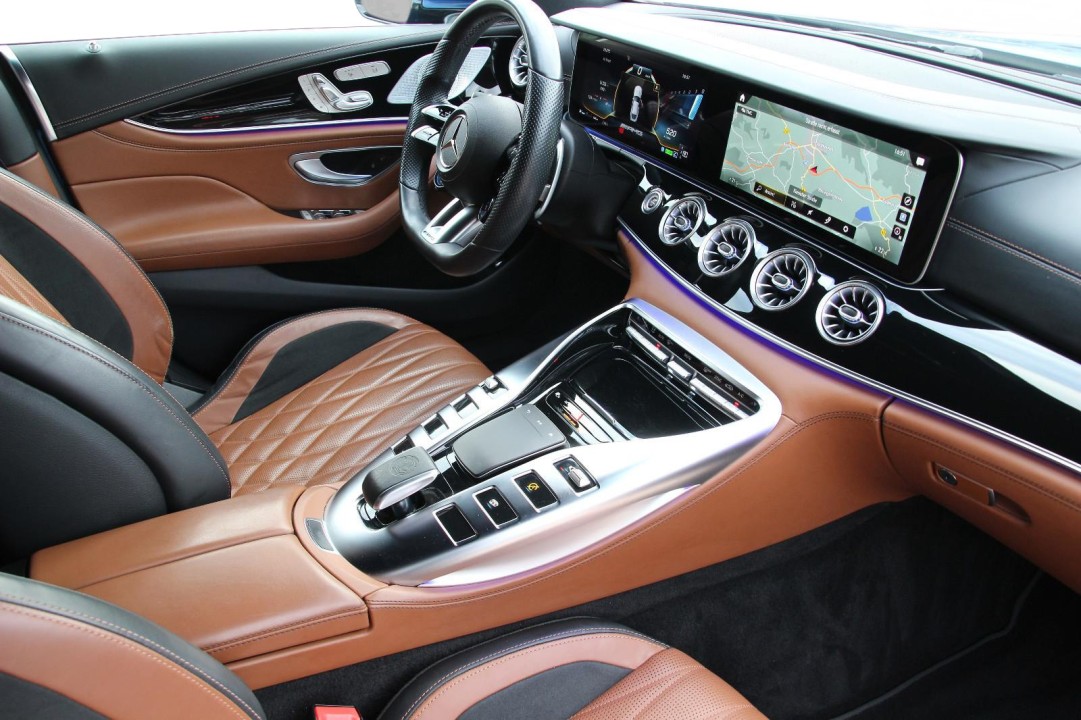 Mercedes-Benz AMG GT 53 4MATIC+ - foto 16
