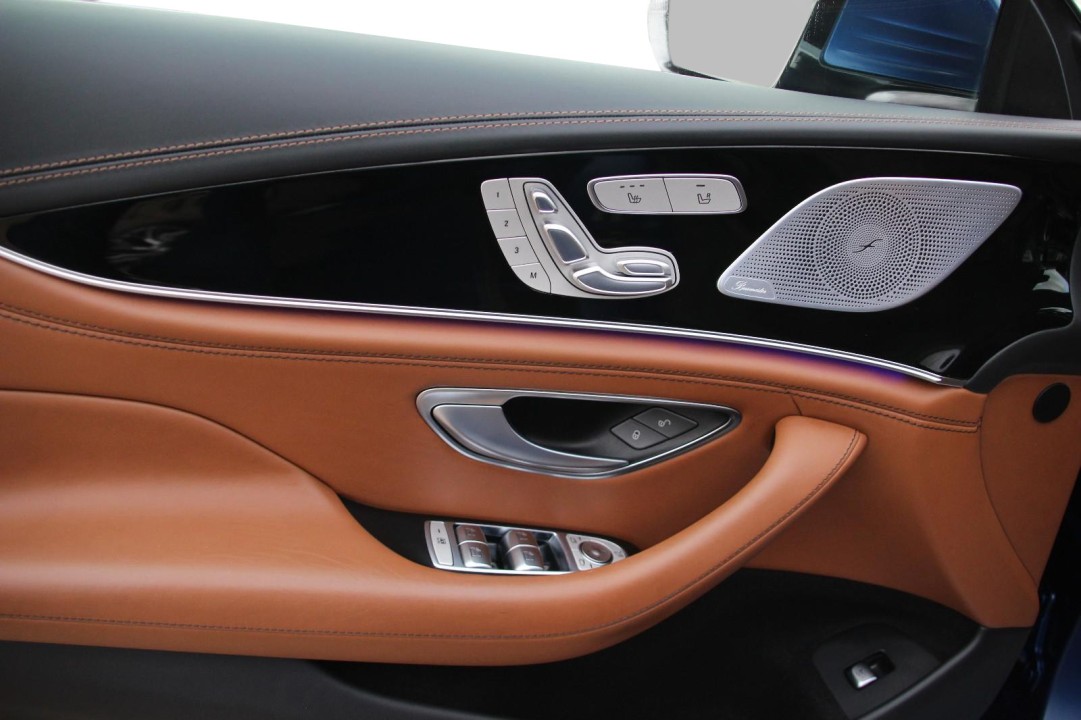 Mercedes-Benz AMG GT 53 4MATIC+ - foto 28