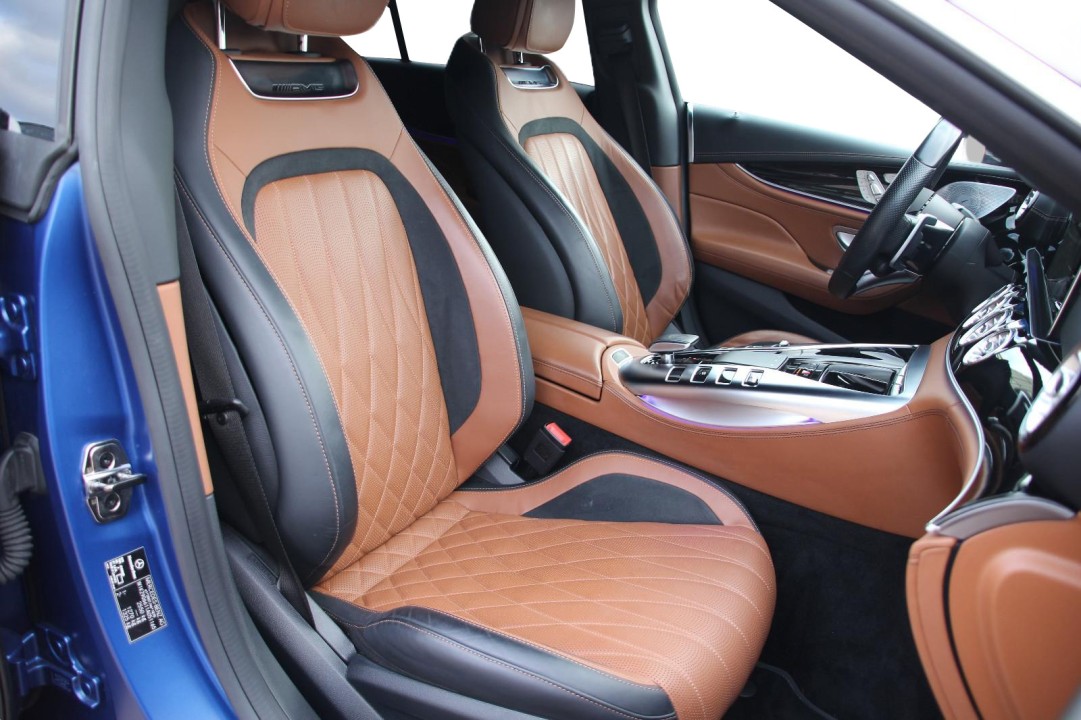 Mercedes-Benz AMG GT 53 4MATIC+ - foto 14