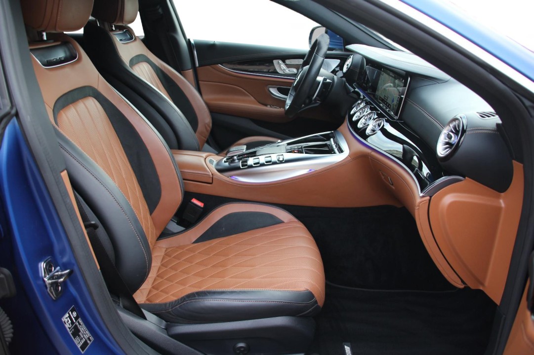 Mercedes-Benz AMG GT 53 4MATIC+ - foto 15