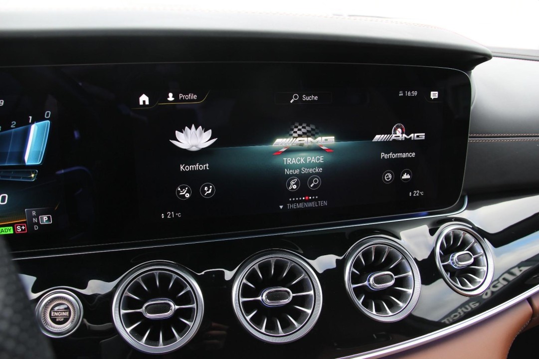 Mercedes-Benz AMG GT 53 4MATIC+ - foto 29