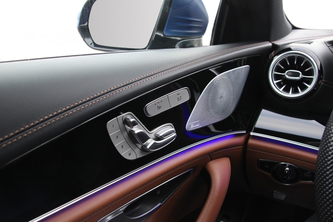 Mercedes-Benz AMG GT 53 4MATIC+ - foto 31