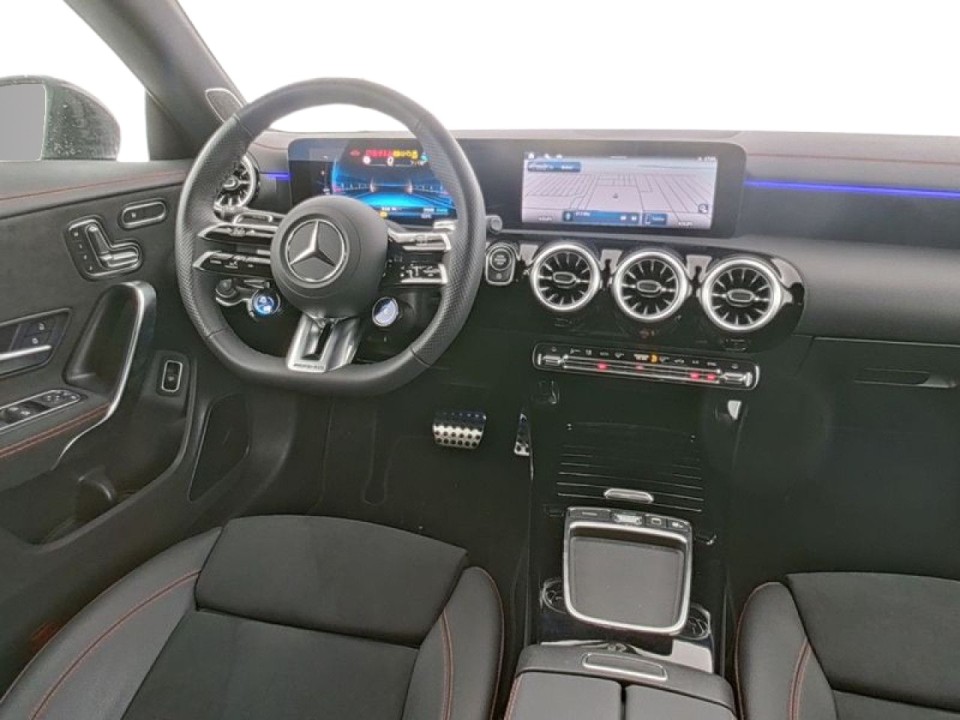 Mercedes-Benz CLA 35 AMG 4MATIC Coupe - foto 6