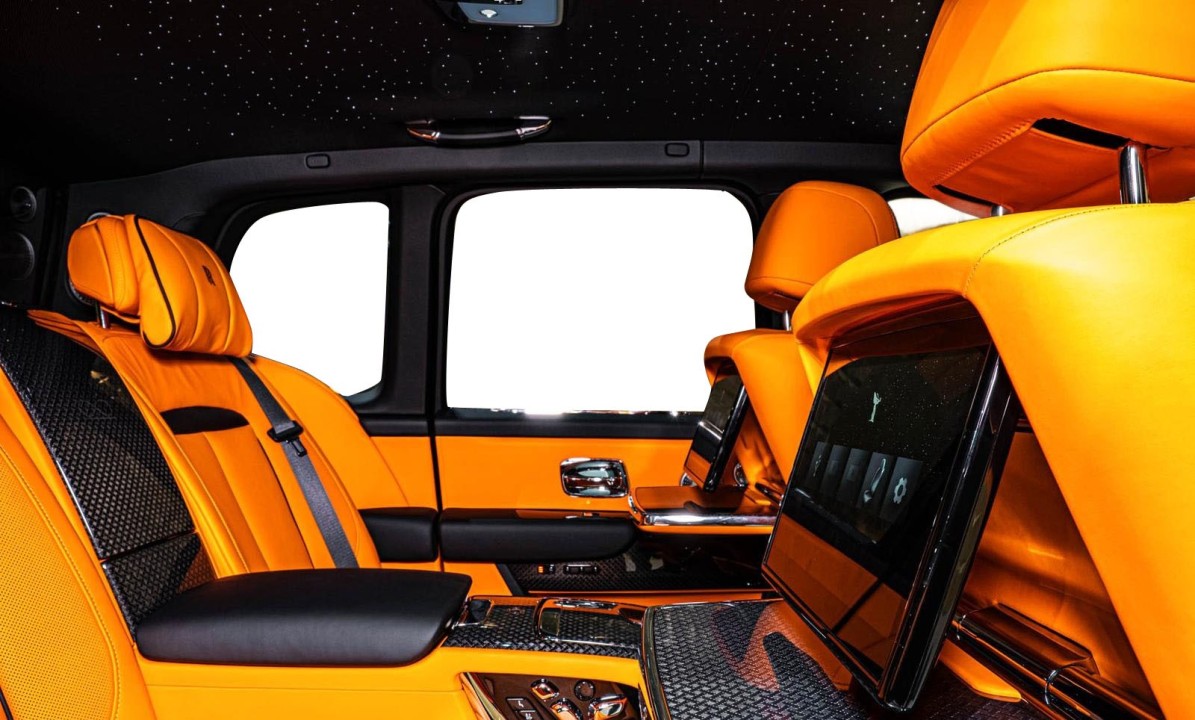 Rolls-Royce Cullinan - foto 21