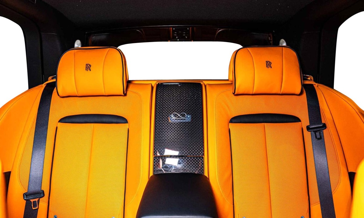 Rolls-Royce Cullinan - foto 18