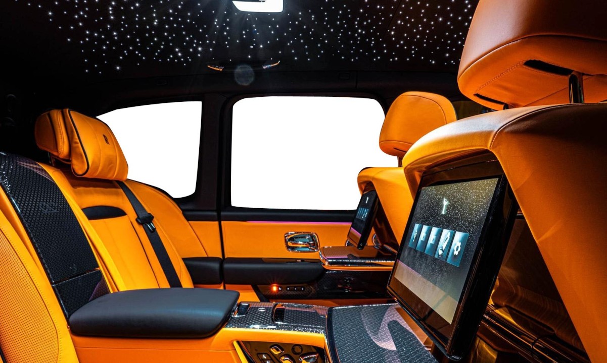 Rolls-Royce Cullinan - foto 19