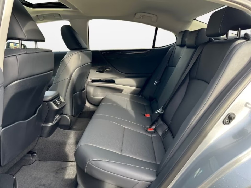 Lexus Seria ES 300h Business Line - foto 14