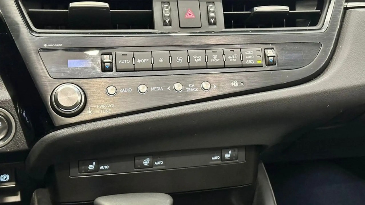 Lexus Seria ES 350h - foto 12