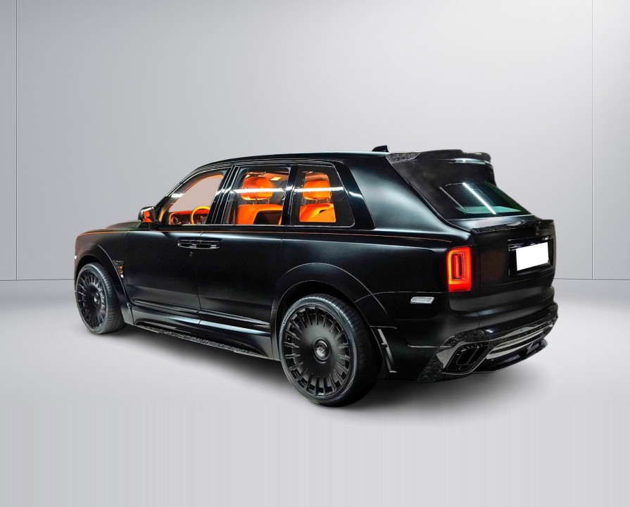 Rolls-Royce Cullinan (4)