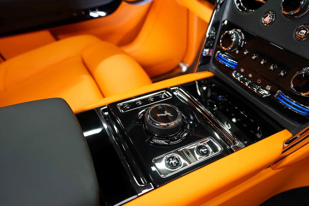 Rolls-Royce Cullinan - foto 14