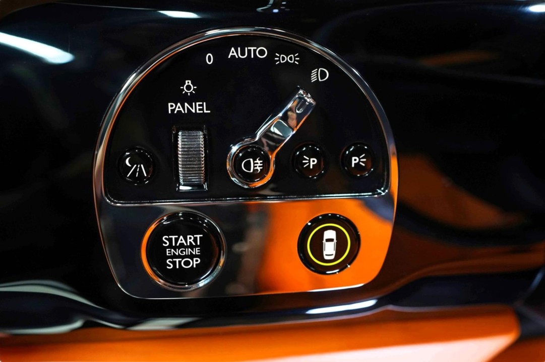 Rolls-Royce Cullinan - foto 18