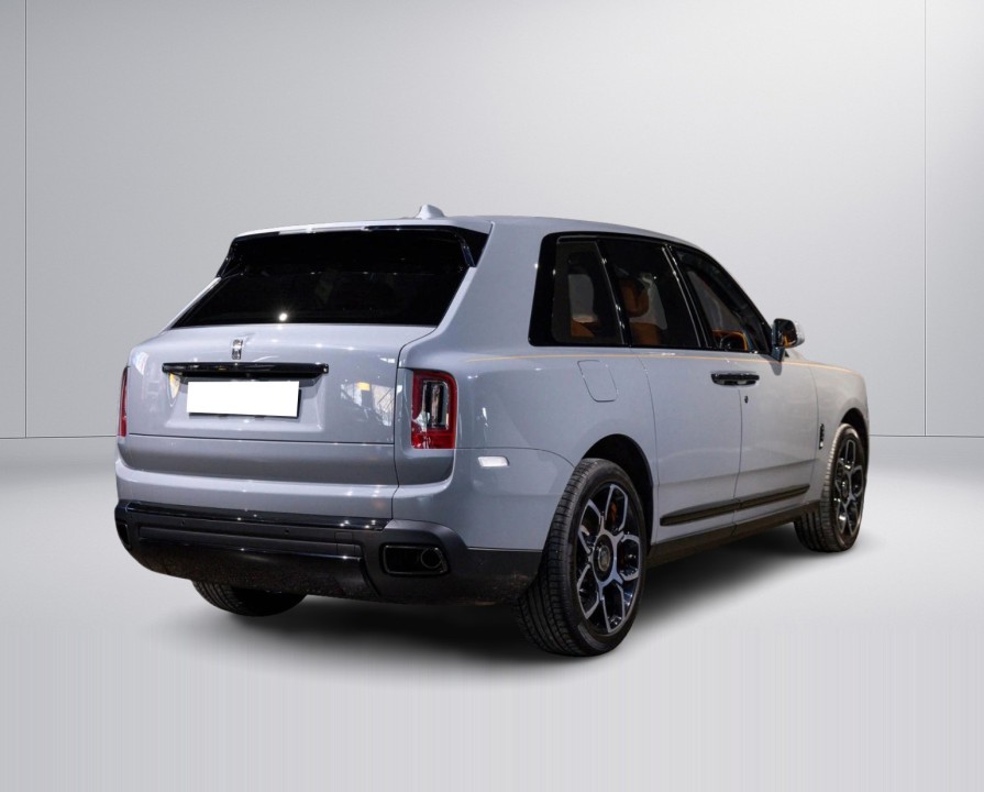 Rolls-Royce Cullinan Black Badge (4)