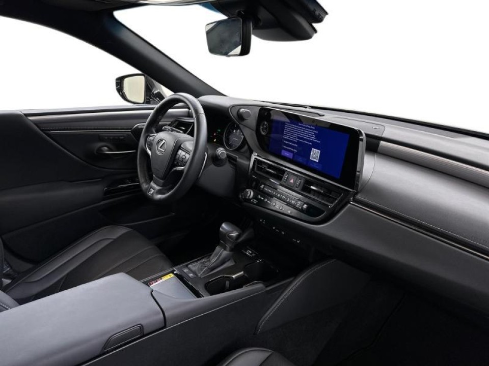 Lexus Seria ES 300h F-Sport - foto 12