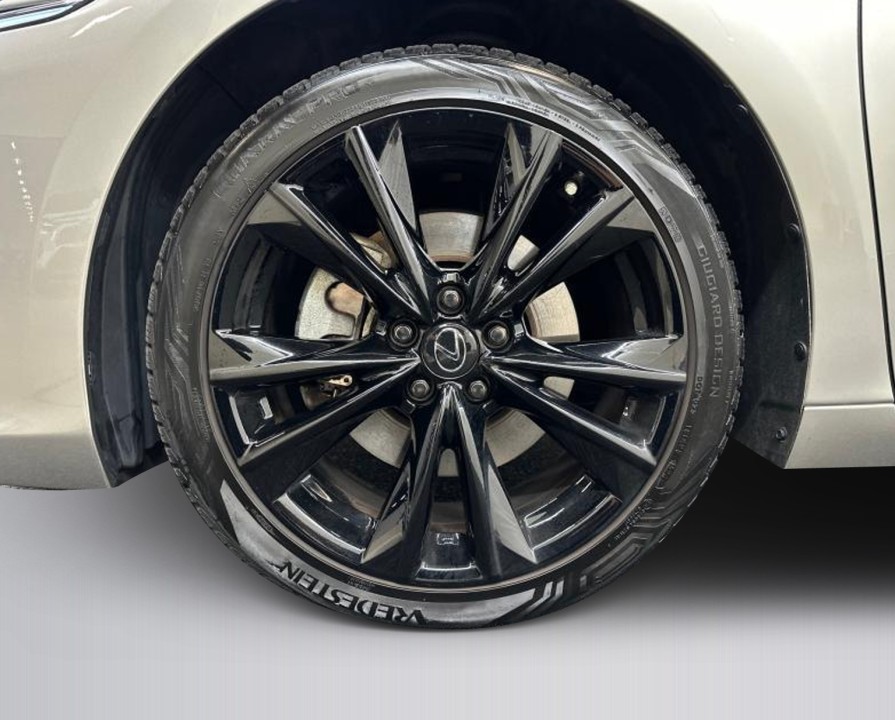 Lexus Seria ES 300h F-Sport - foto 25