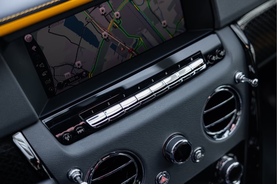 Rolls-Royce Cullinan Black Badge - foto 25