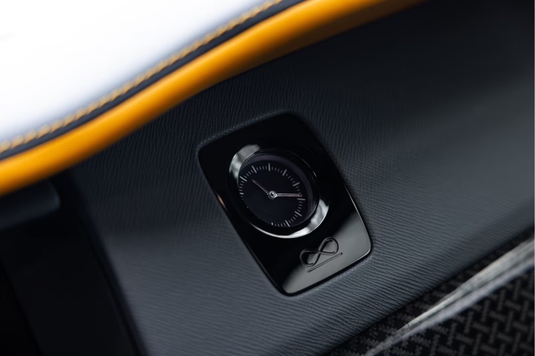 Rolls-Royce Cullinan Black Badge - foto 33