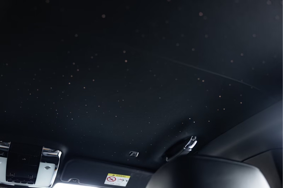 Rolls-Royce Cullinan Black Badge - foto 29