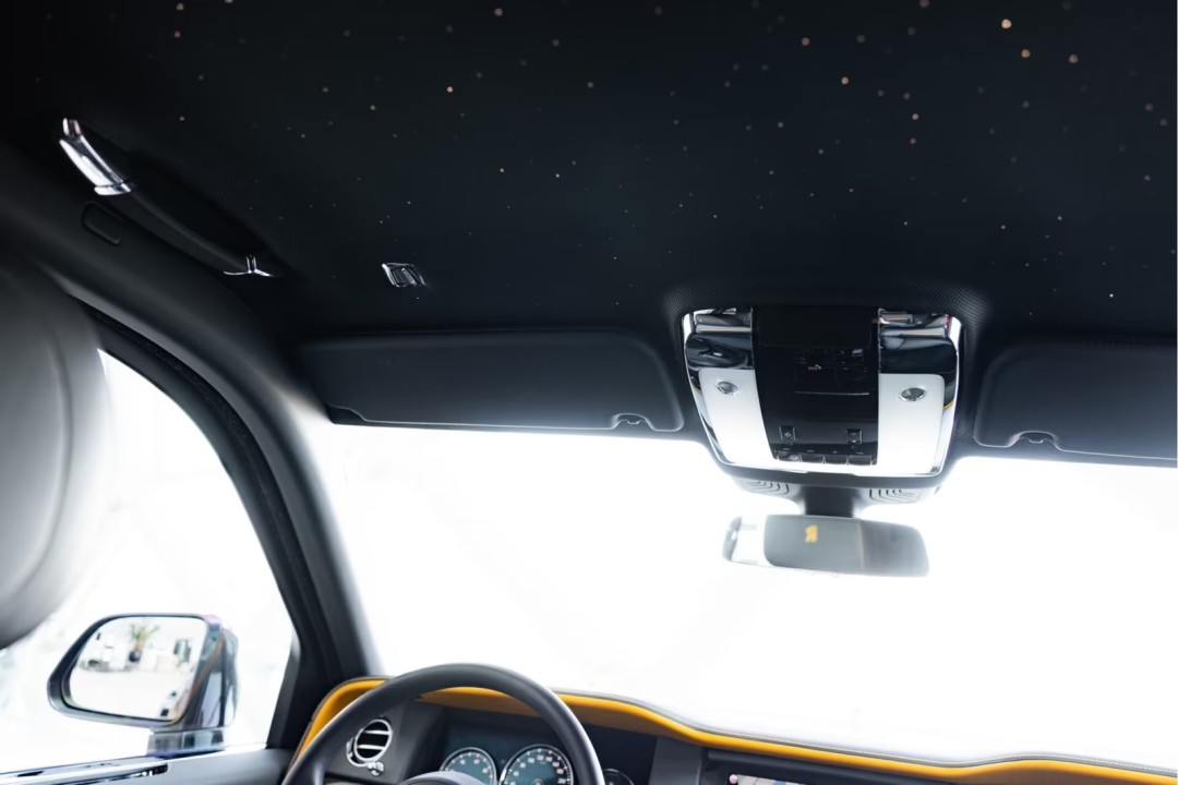 Rolls-Royce Cullinan Black Badge - foto 30