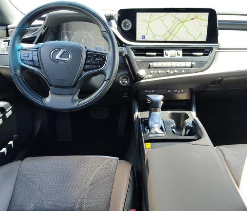 Lexus Seria ES 300h - foto 13
