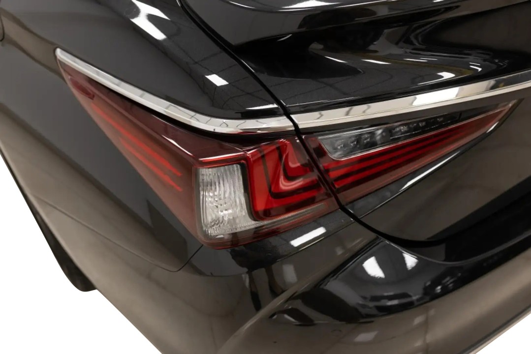 Lexus Seria ES 300h Premium - foto 18