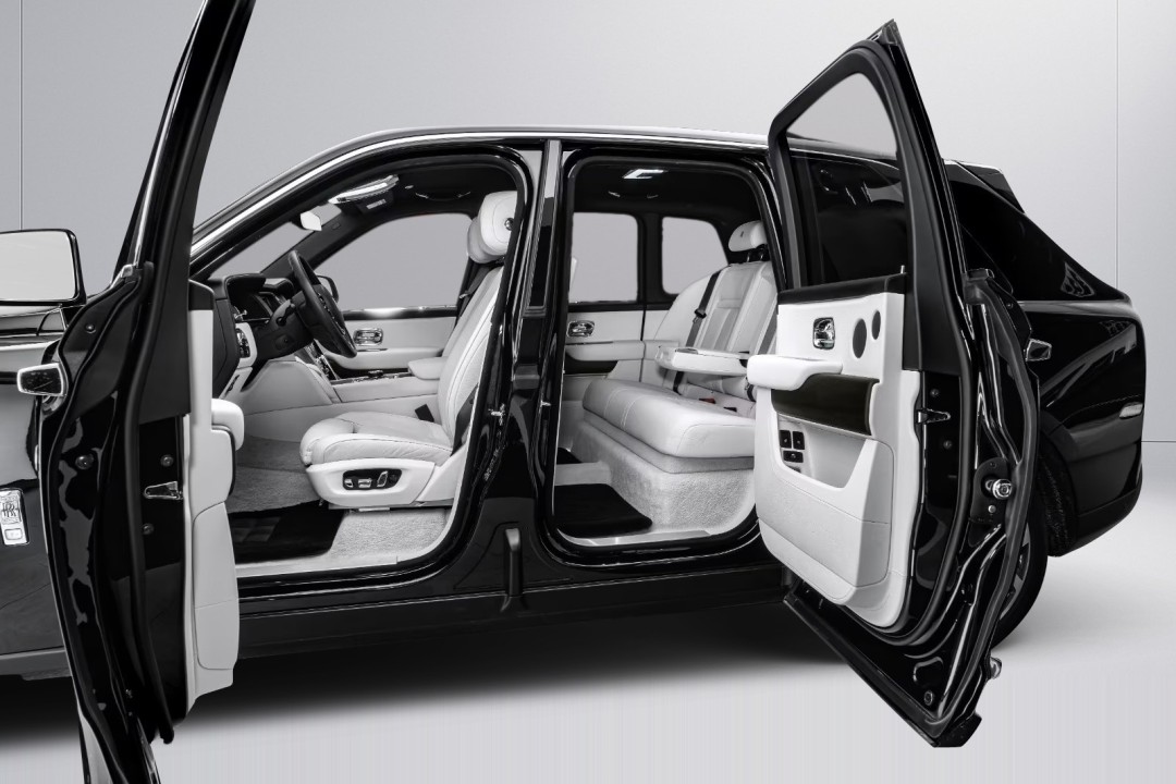 Rolls-Royce Cullinan - foto 14