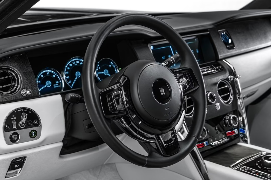 Rolls-Royce Cullinan - foto 7