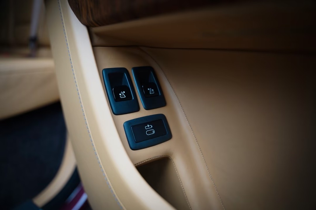 Rolls-Royce Cullinan - foto 37