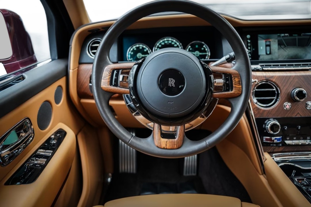 Rolls-Royce Cullinan - foto 9