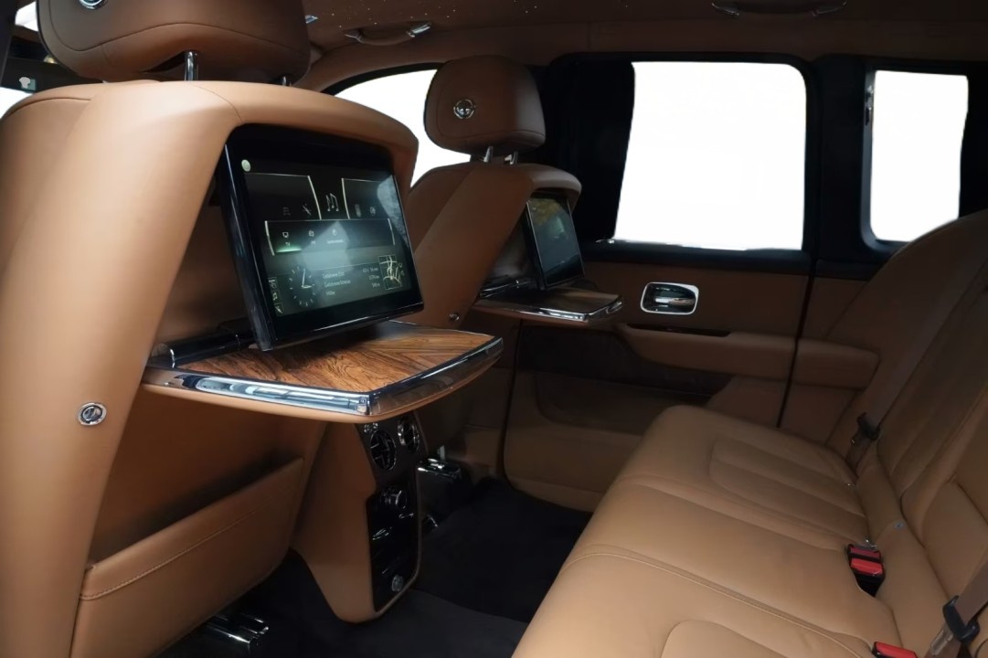 Rolls-Royce Cullinan - foto 32
