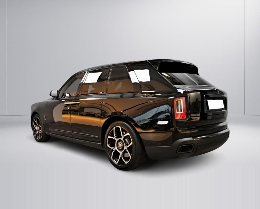 Rolls-Royce Cullinan Black Badge (4)