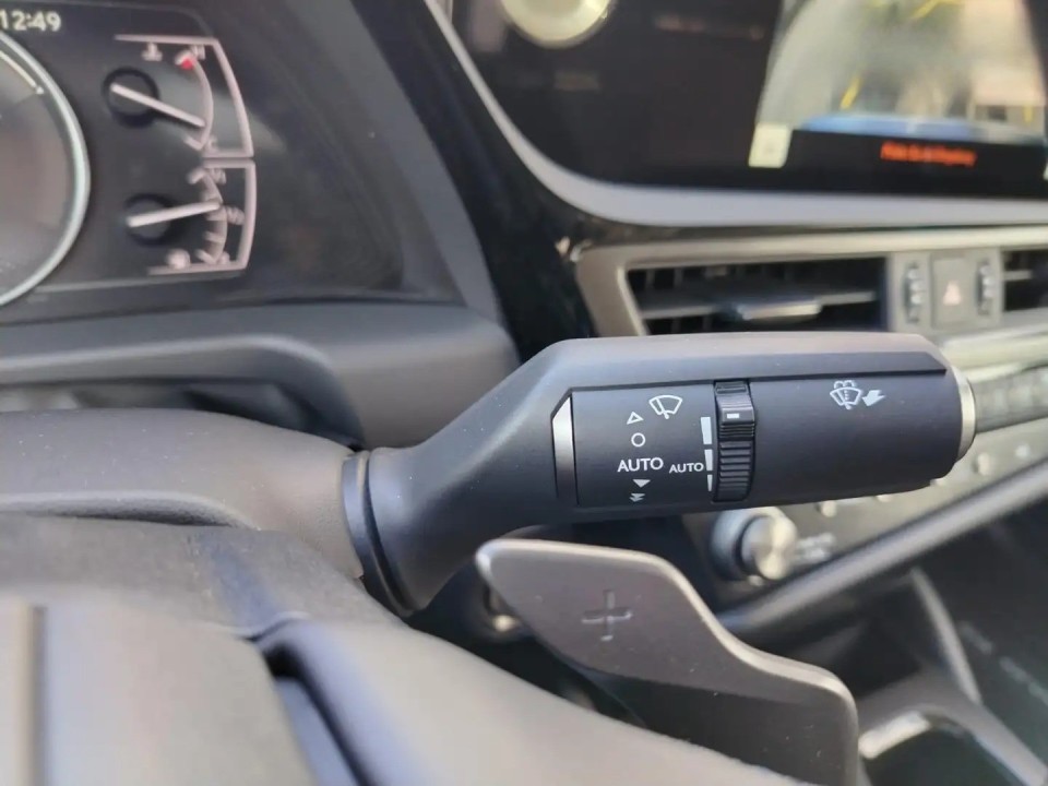 Lexus Seria ES 300h Business Line - foto 11