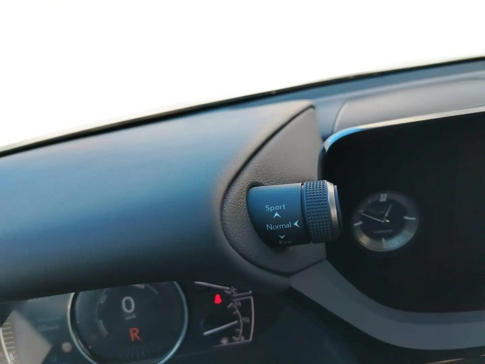 Lexus Seria ES 300h Business Line - foto 13