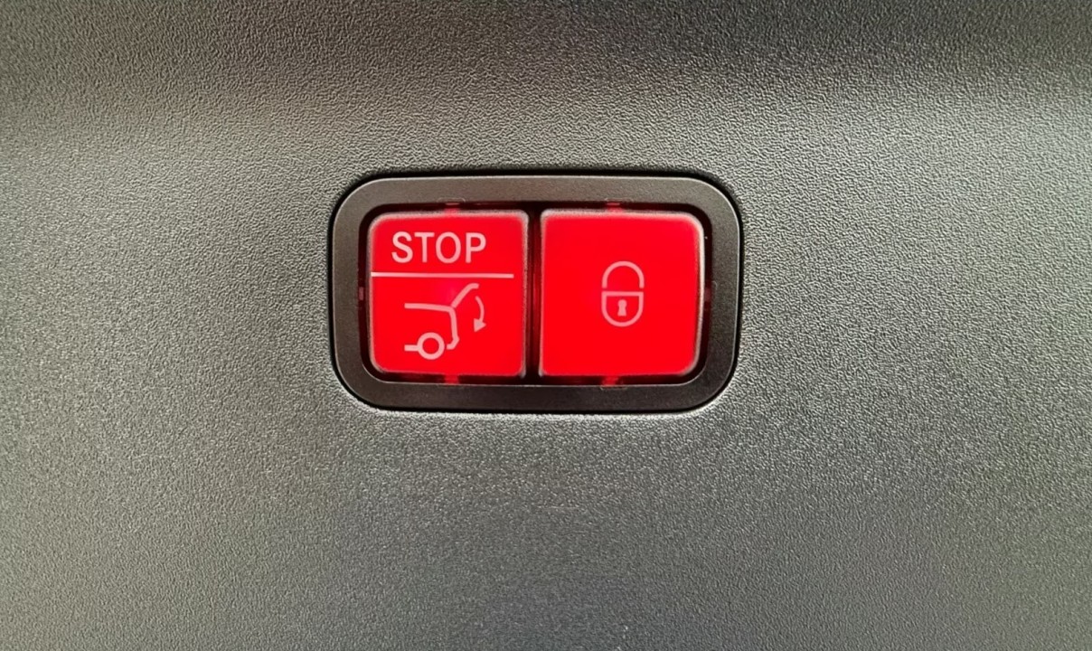 Mercedes-Benz AMG GT 63 S 4MATIC+ - foto 24