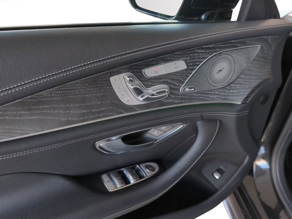 Mercedes-Benz AMG GT 53 4MATIC+ - foto 15