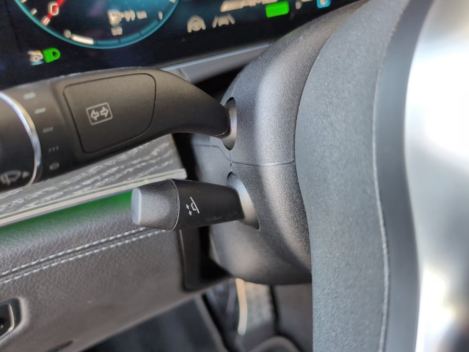 Mercedes-Benz AMG GT 53 4MATIC+ - foto 8