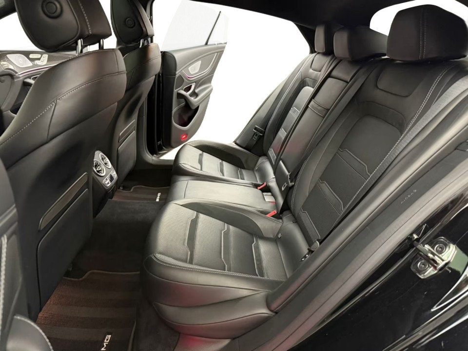 Mercedes-Benz AMG GT 53 4MATIC+ - foto 17