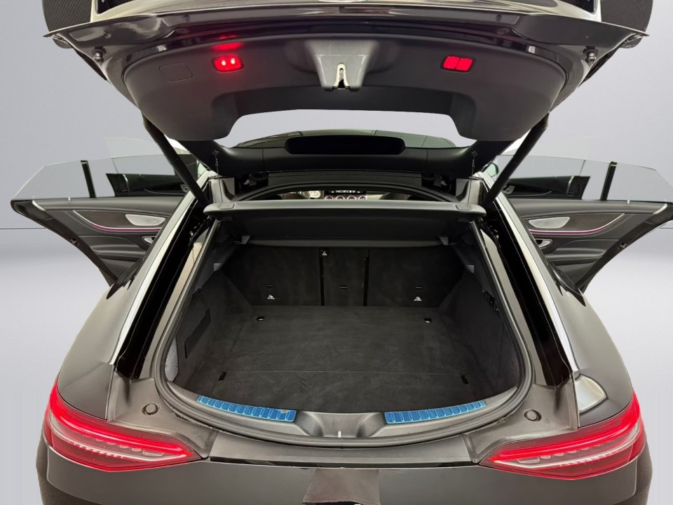 Mercedes-Benz AMG GT 53 4MATIC+ - foto 23