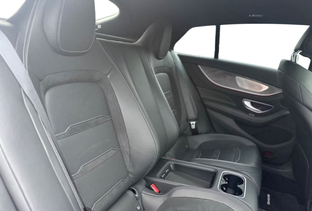 Mercedes-Benz AMG GT 53 4MATIC+ - foto 11