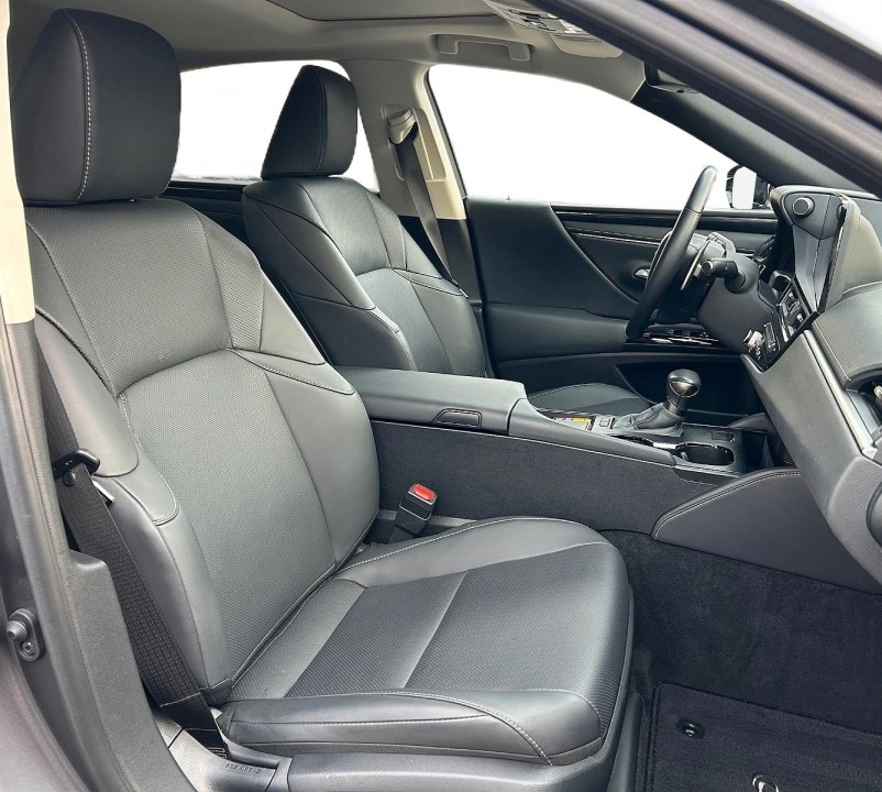 Lexus Seria ES 300h Style Edition - foto 20