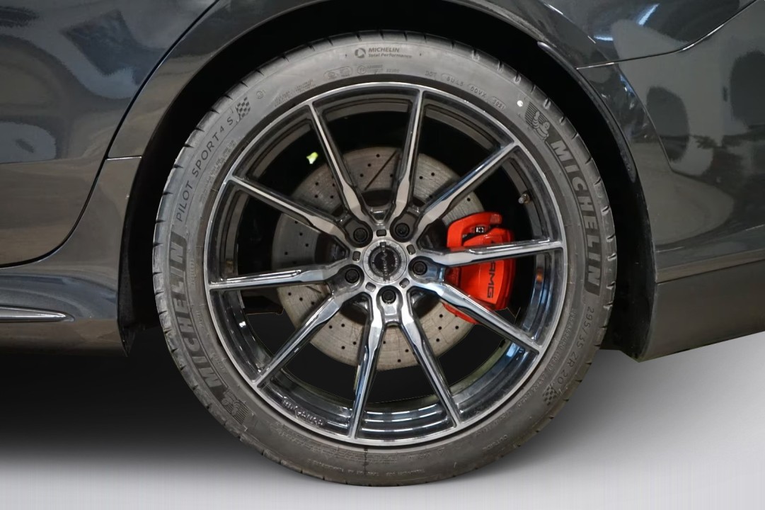 Mercedes-Benz AMG GT 53 4MATIC+ - foto 44