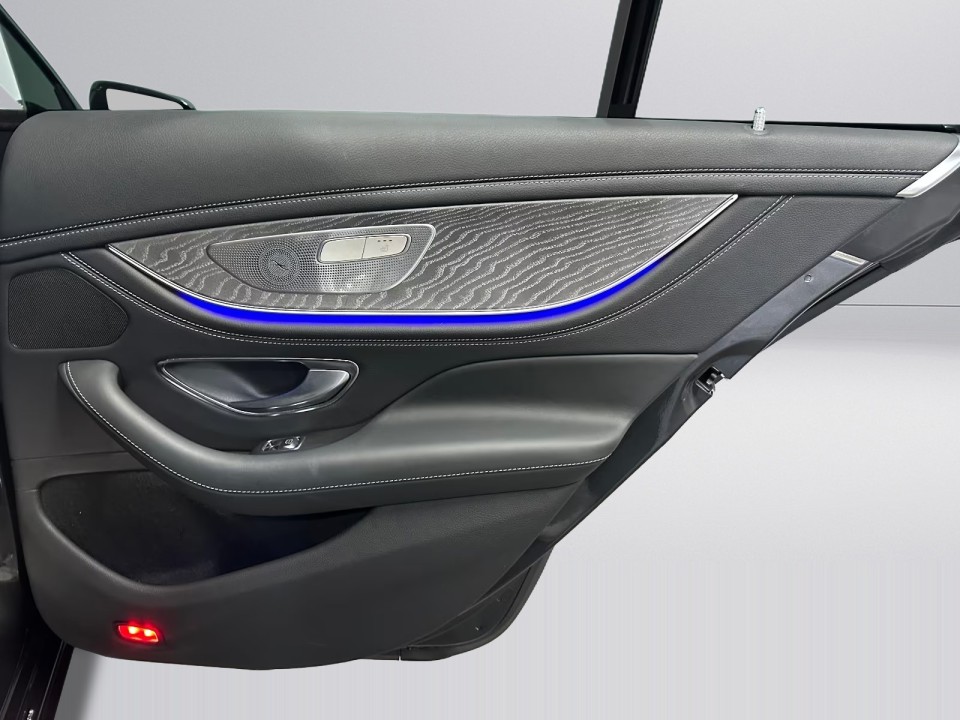 Mercedes-Benz AMG GT 63 S 4MATIC+ - foto 24