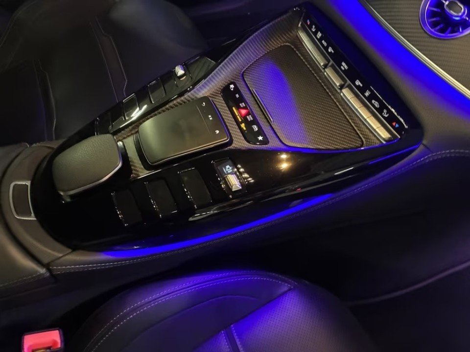 Mercedes-Benz AMG GT 63 S 4MATIC+ - foto 11