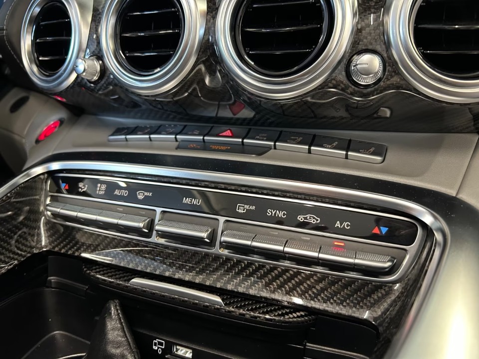 Mercedes-Benz AMG GT Cabrio - foto 16