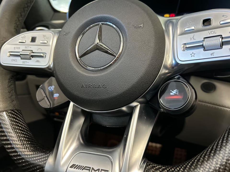Mercedes-Benz AMG GT Cabrio - foto 12