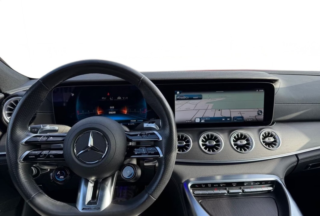 Mercedes-Benz AMG GT 43 4MATIC+ - foto 11